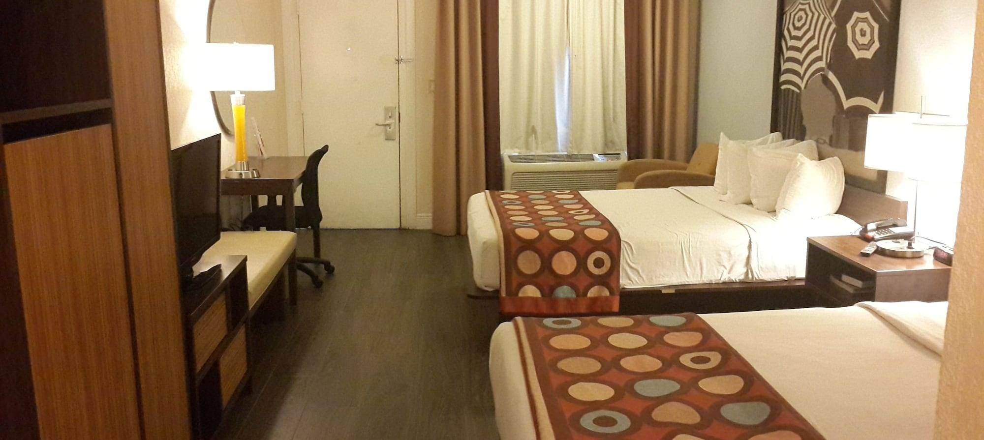 Super 8 By Wyndham Florida City/homestead/everglades 3*